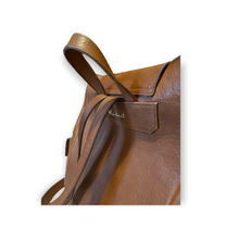 Carica l'immagine nel visualizzatore di Gallery, Around Tuscany