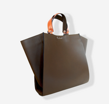 Carica l&#39;immagine nel visualizzatore di Gallery, Tote Bag Inside
